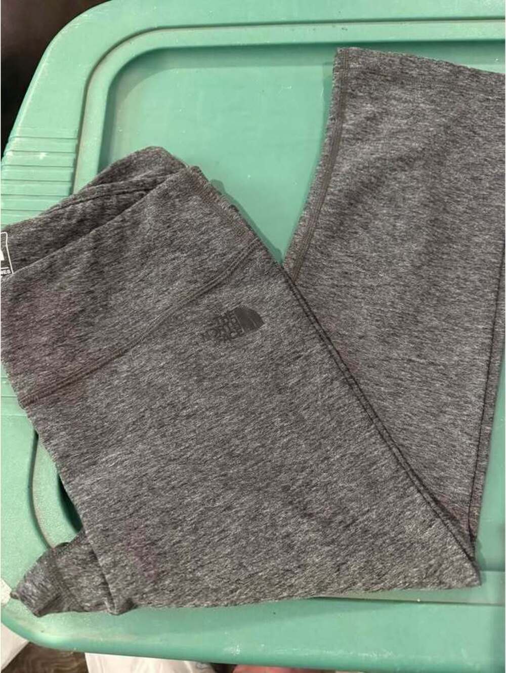 The North Face FlashDry Women's Leggings Size M capri length